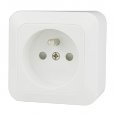 Three Gang French Power Socket-Ultra