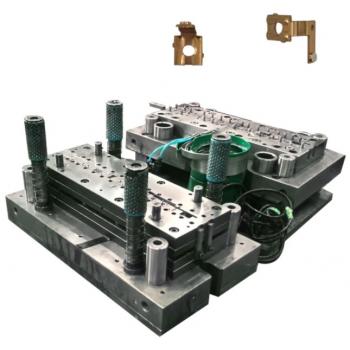 Automatic Riveting Stamping Die with Vibrating Feeding  for metal parts
